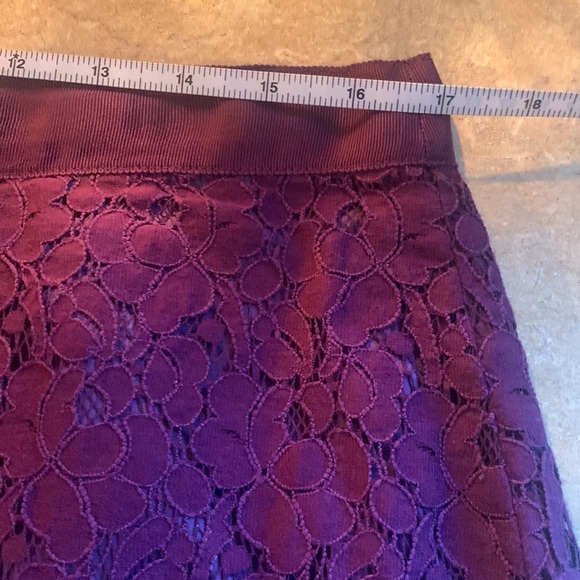J Crew womens the pencil skirt floral lace purple lined back zipper sz 12 - Picture 8 of 9